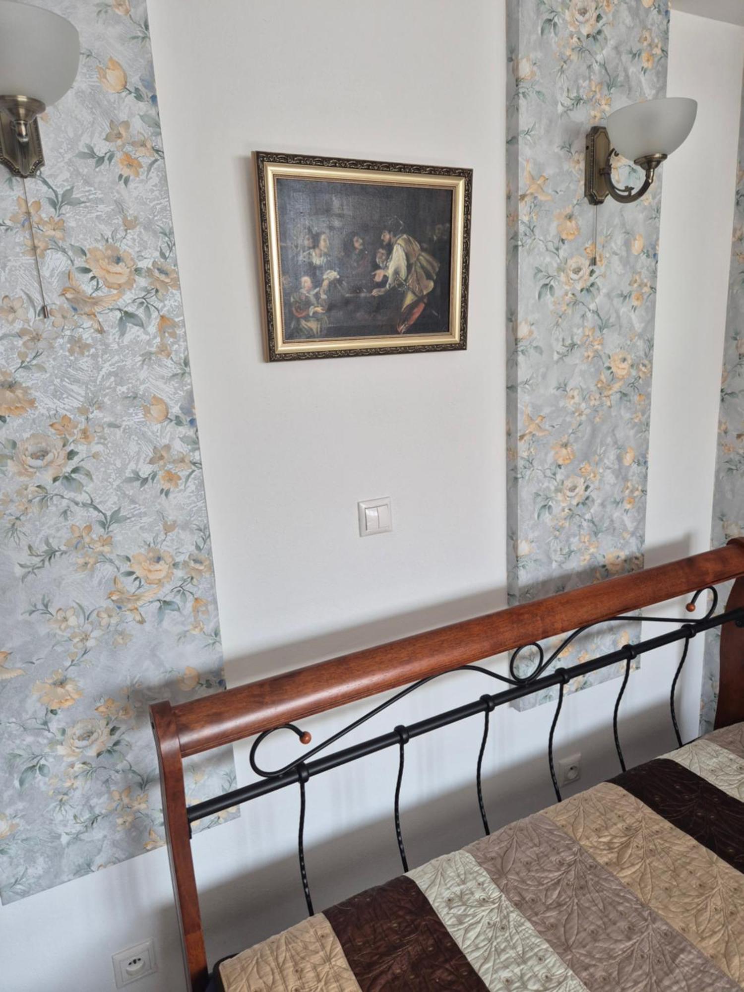 Balassi Apartment -With Green Terrace&Bike สตูโรโว ภายนอก รูปภาพ